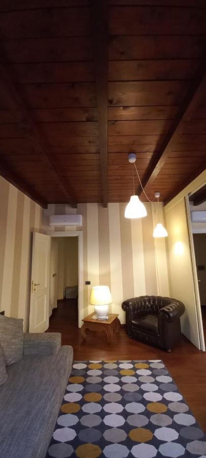 Daisy Apartment In Centro A Como Exterior foto